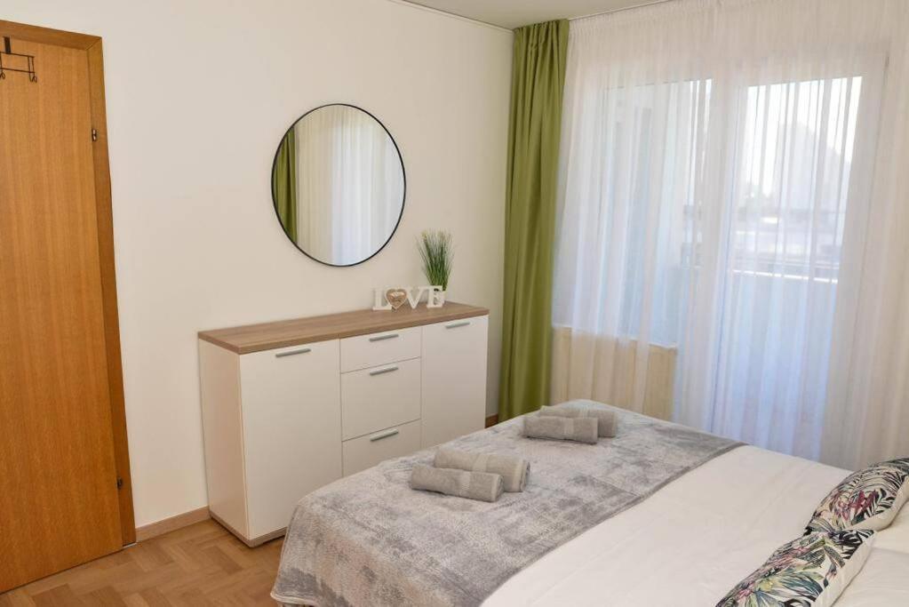Apartment Longin Zadar Buitenkant foto