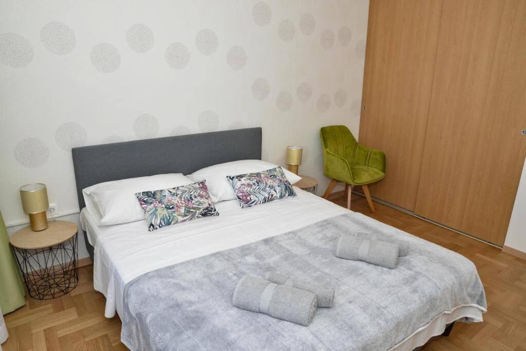 Apartment Longin Zadar Buitenkant foto