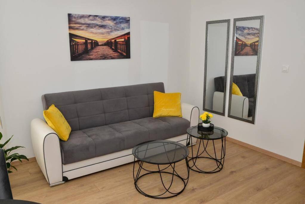 Apartment Longin Zadar Buitenkant foto